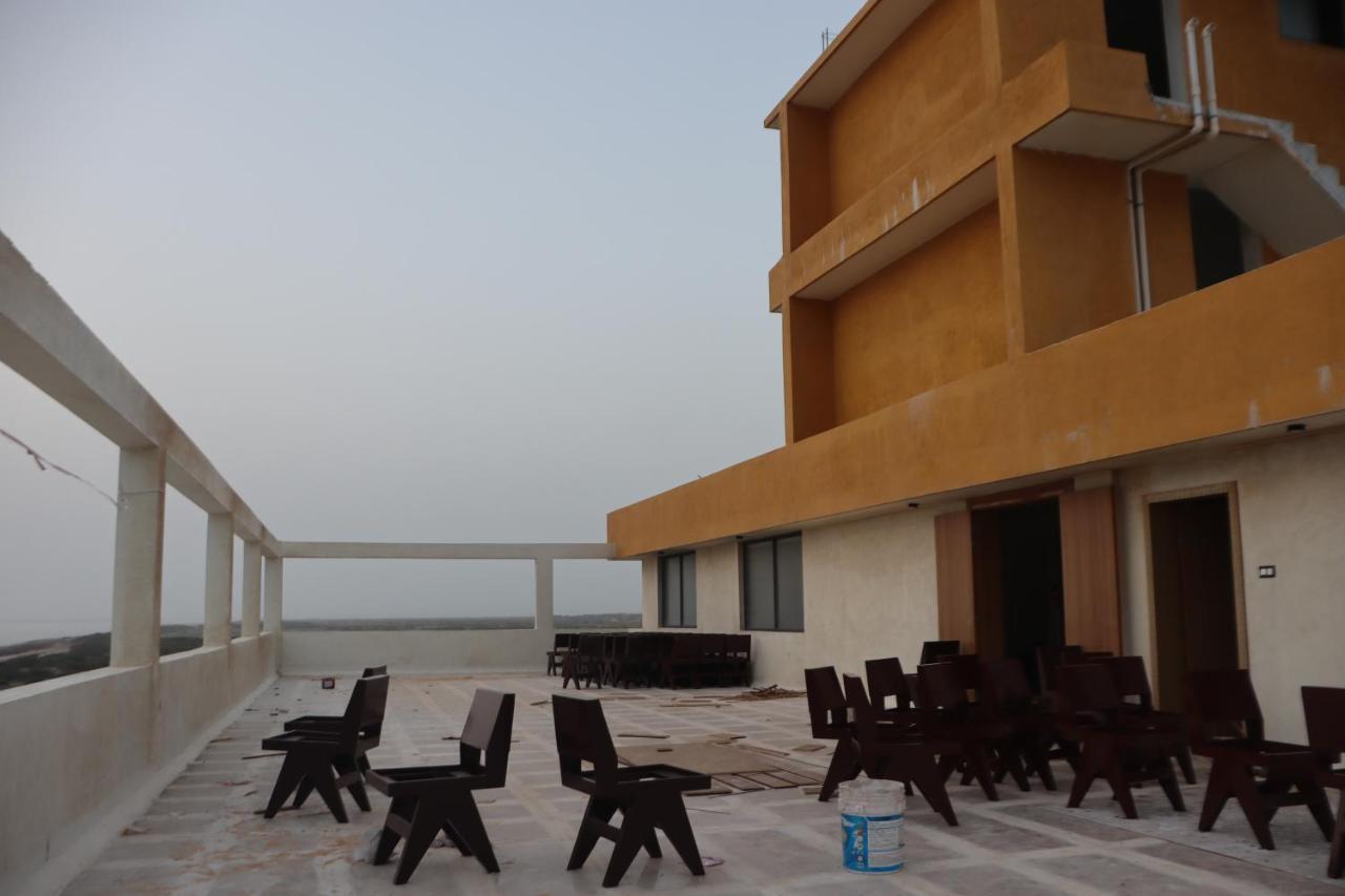 The Sky Comfort Beach Hotel, Dwarka Exterior photo